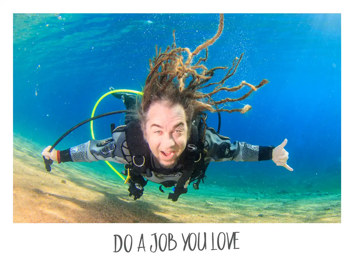 Reasons to be a PADI pro - do a job you love